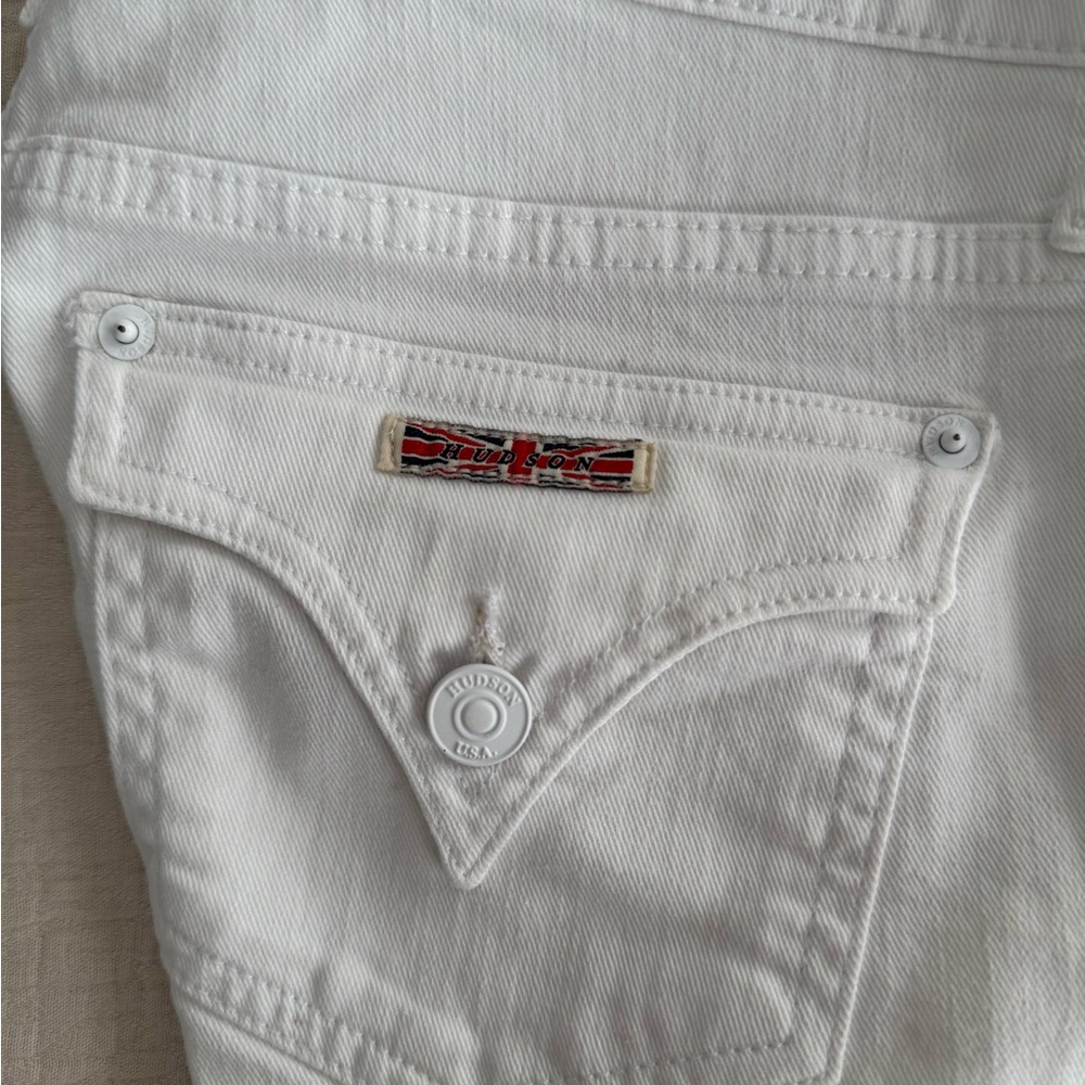 Hudson Hampton Cuffed Shorts